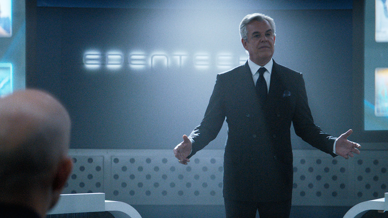 Richard Cane (Danny Huston) gives a presentation in an Edentech conference room in The Naked Gun (2025)