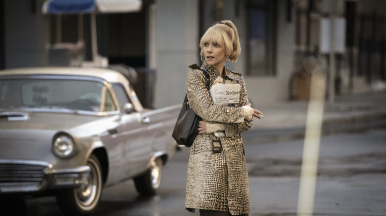 Juno Temple in The Offer in the street