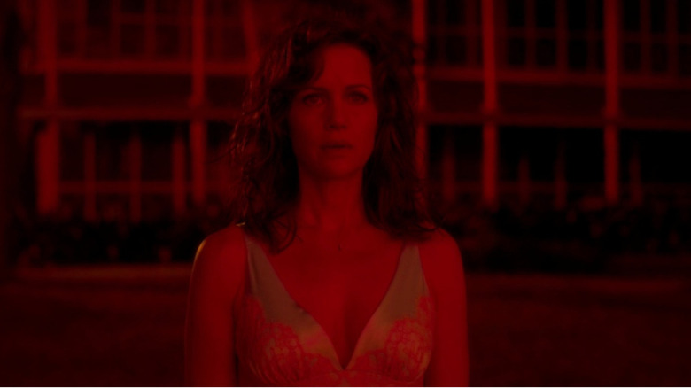 Carle Gugino stars in Gerald's Game (2017)