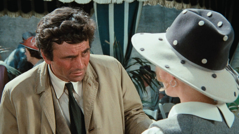 Peter Falk in the role of Colombo and Pamela Austin in the role of Jennifer Williamson in Colombo
