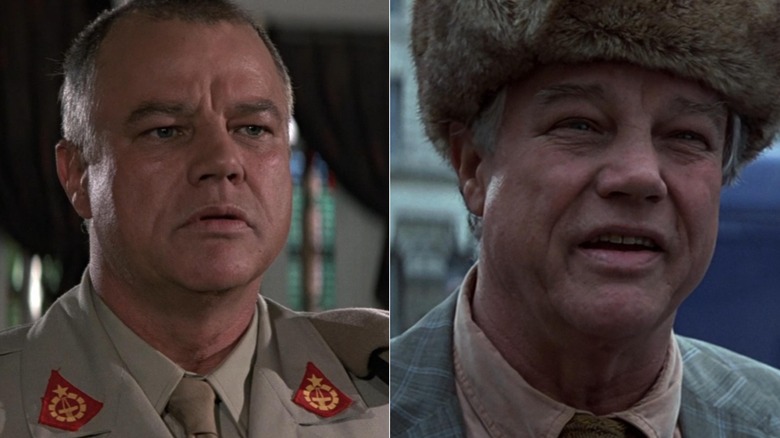 Joe Don Baker is the villain of the net Cup Brad Whitaker in living lights and rushing into a Russian fur cap in Goldeneye