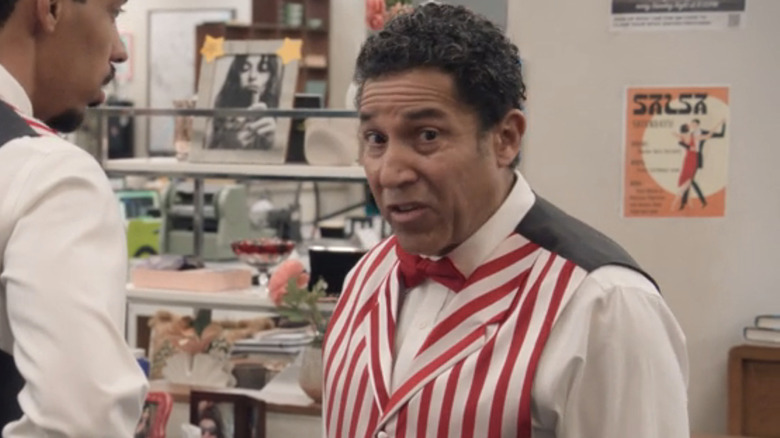 Oscar Martinez (Oscar Nuñez) looking annoyed and into the camera in The Paper Season 2