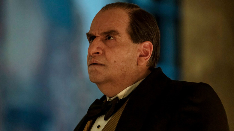 Colin Farrell as Oz Cobb dressed in a tuxedo and bow tie in The Penguin