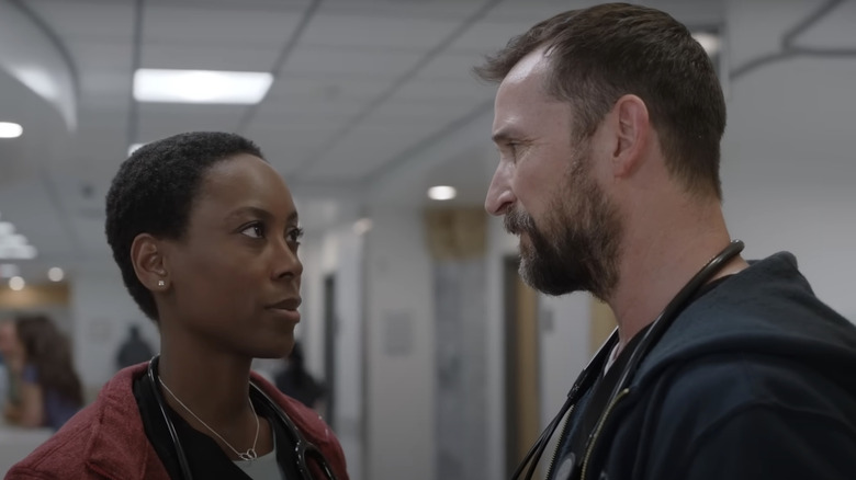 Dr Heather Collins Tracy Ifeachor faces Dr Michael Robinavitch Noah Wyle in the Er in the Pitt