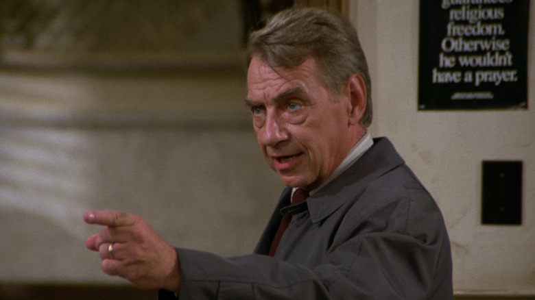 Det. Bokman indicates his finger to Jerry Sinfield in Sinfield