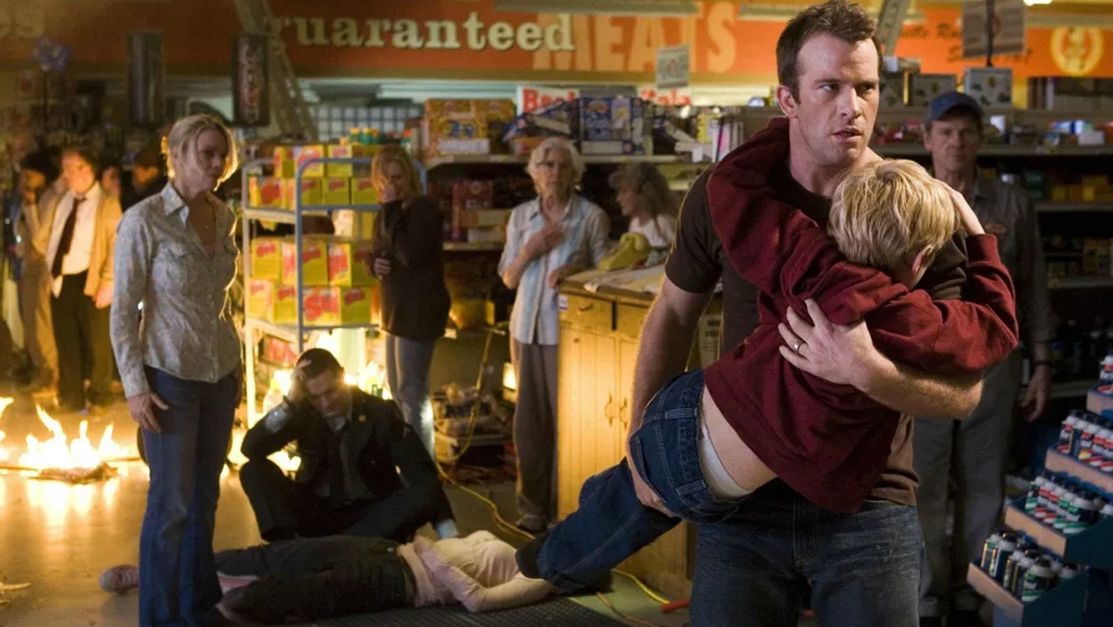 The Real Grocery Store Trip That Inspired Stephen King's The Mist - Vimarsana News