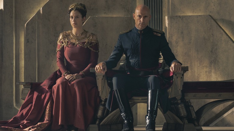 Jodhi May as Empress Natalya Arat and Mark Strong as Emperor Javicco Corrino in Dune: Prophecy