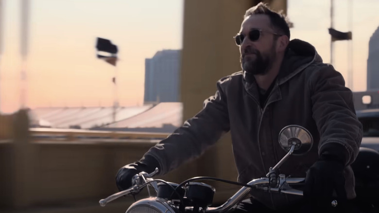 Robby riding his motorcycle without a helmet in The Pitt season 2