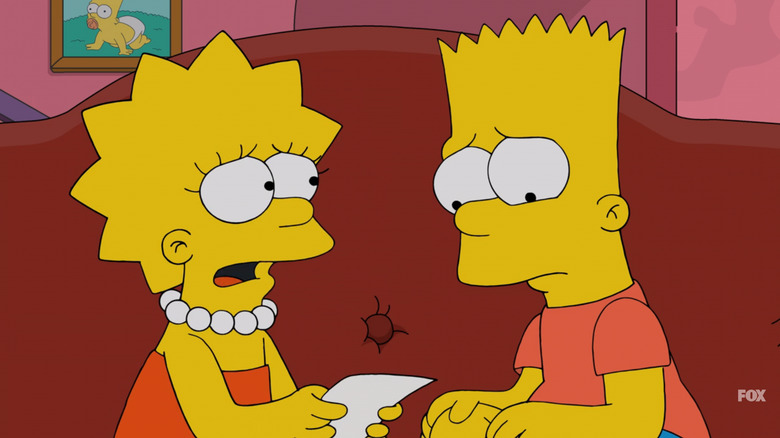 Simpson family, Lisa reads a hearty message to Bart Emotional