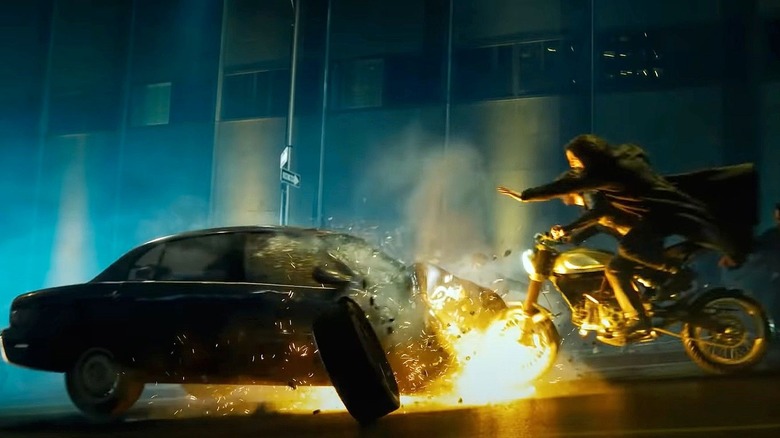 Keanu Reeves and Carrie Anne Moss in "The Matrix: Ressurections"