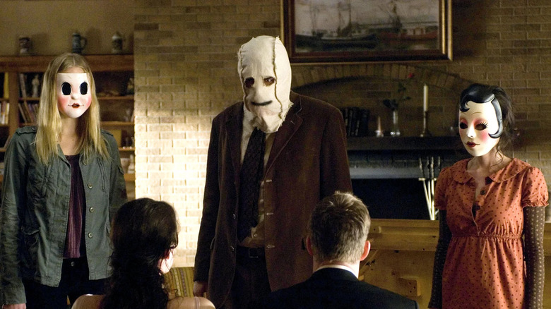 Gemma Ward, Liv Tyler, Kip Weeks, Scott Speedman, and Laura Margolis in The Strangers