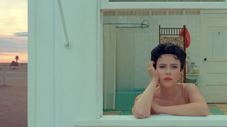 Scarlett Johansson as Midge Campbell in Asteroid City