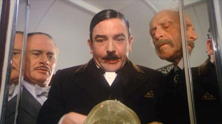 Albert Finney in the role of Hercool Beirut in killing on Orient Express