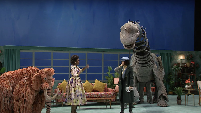 Brontosaurus and mammoth puppets in Skin of Our Teeth