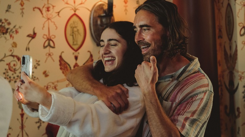 Rachel Sennott and Lee Pace in Bodies Bodies Bodies 