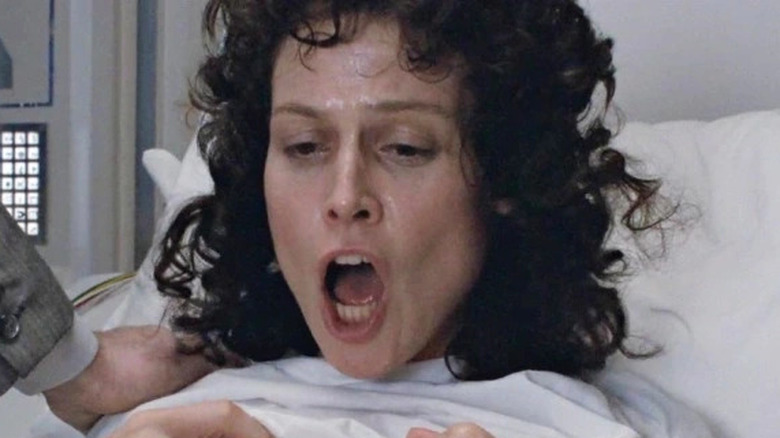 Ripley dreams of the chestburster