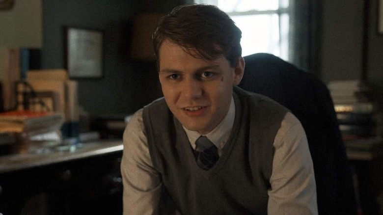 Ty Simpkins as Thomas talking to Charlie in The Whale