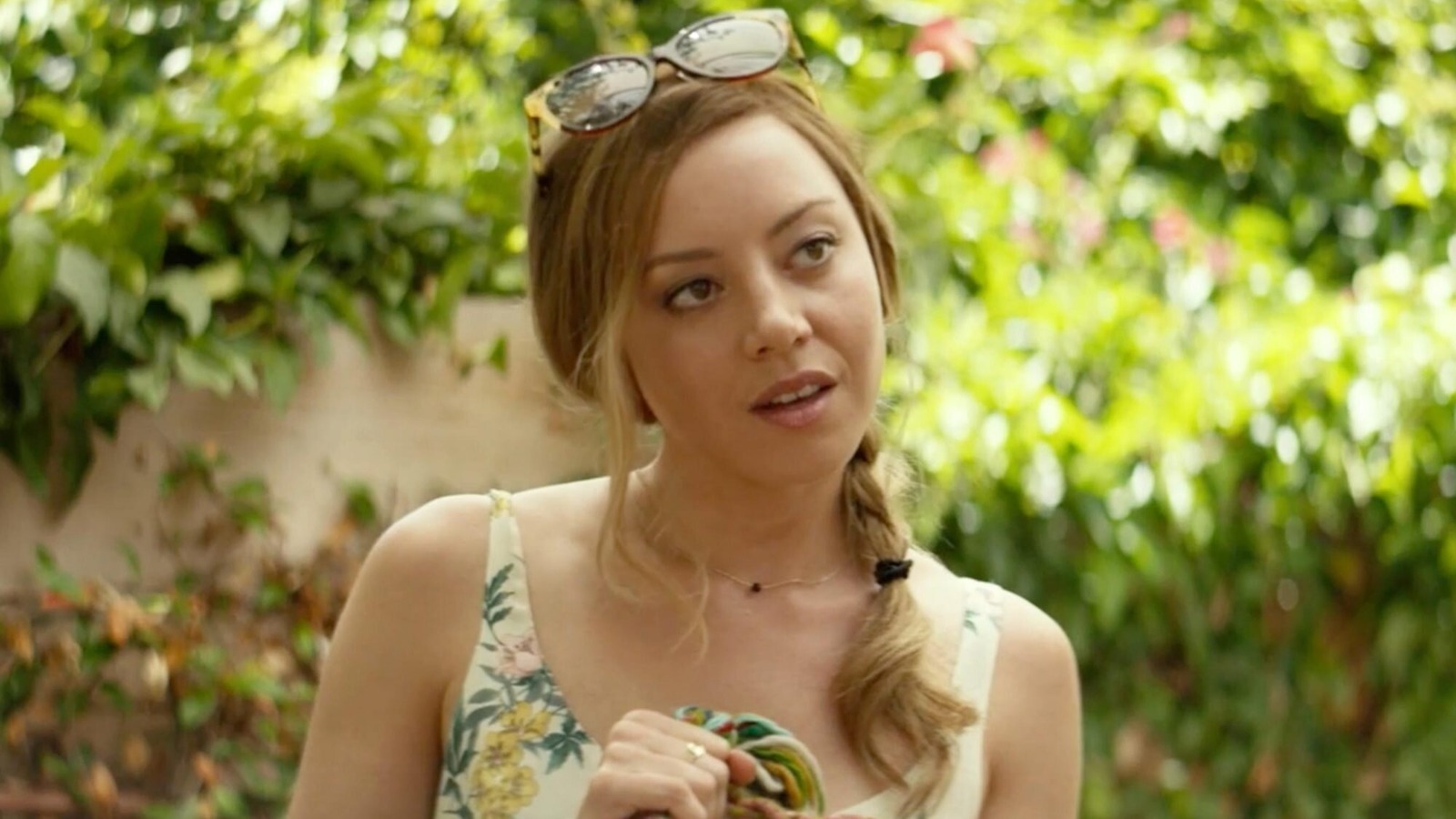 aubrey plaza white lotus green dress Luxury Spaghetti Straps Party Gown Tiered Tulle Ball Gown main image 0