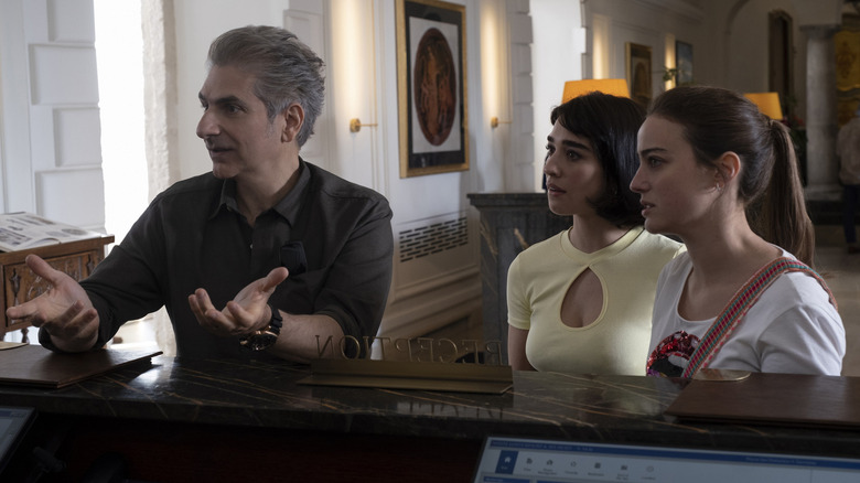 michael imperioli simona tabasco beatrice granno the white lotus season 2 