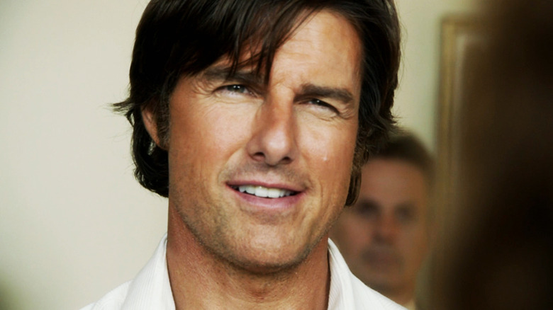 Tom Cruise's Barry Seal smiles in American Made