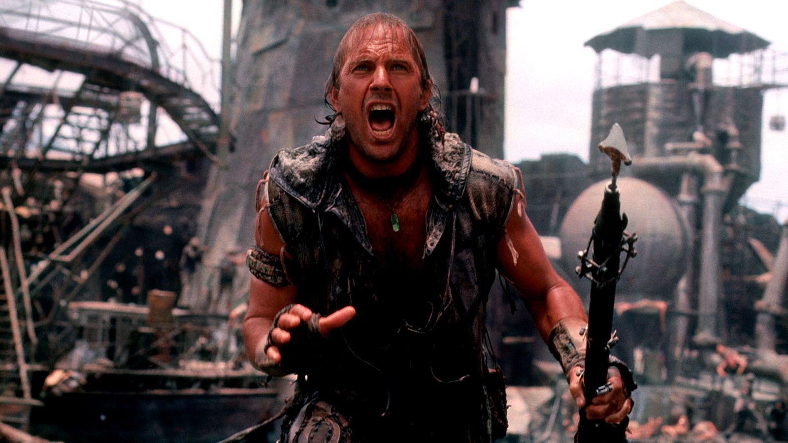 The Wildest Things That Happened On The Set Of Waterworld