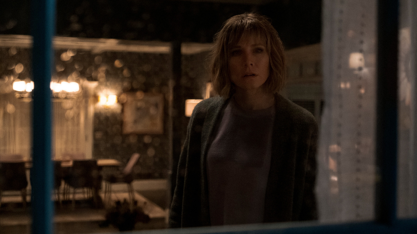 #The Woman In The House Across The Street From The Girl In The Window Review: Kristen Bell Tries To Solve A Mystery In This Uneven Thriller Parody #The Woman In The House Across The Street From The Girl In The Window Review: Kristen Bell Tries To Solve A Mystery In This Uneven Thriller Parody