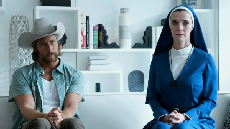 Jake McDorman, Betty Gilpin, Mrs. Davis
