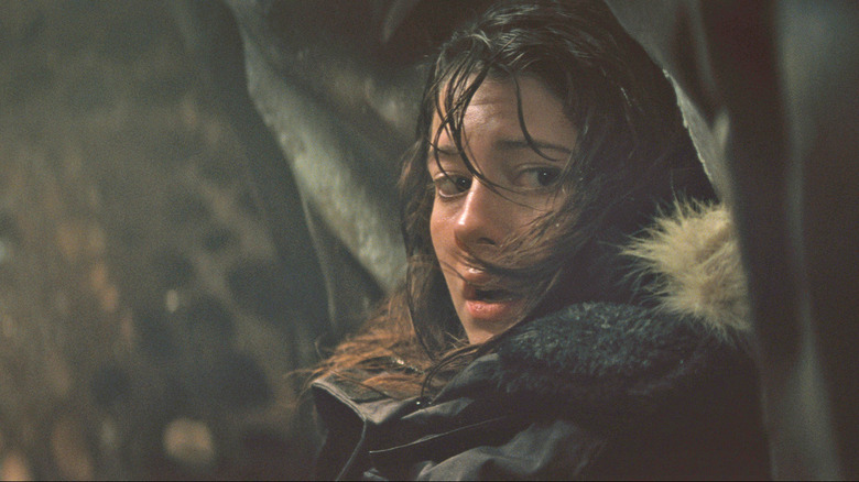 Mary Elizabeth Winstead scared