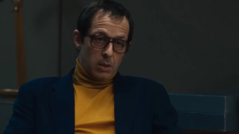 Jon Landau talks about holes in the floor in the trailer for Springsteen: Deliver Me From Nowhere
