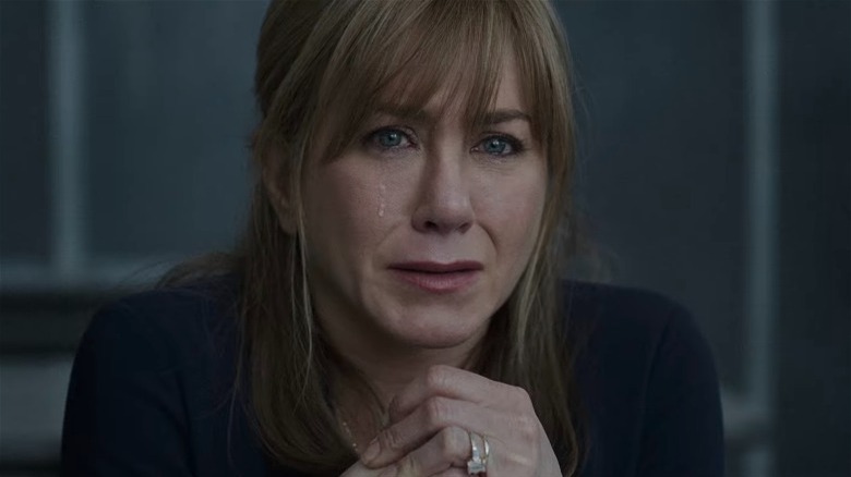 Jennifer Aniston crying