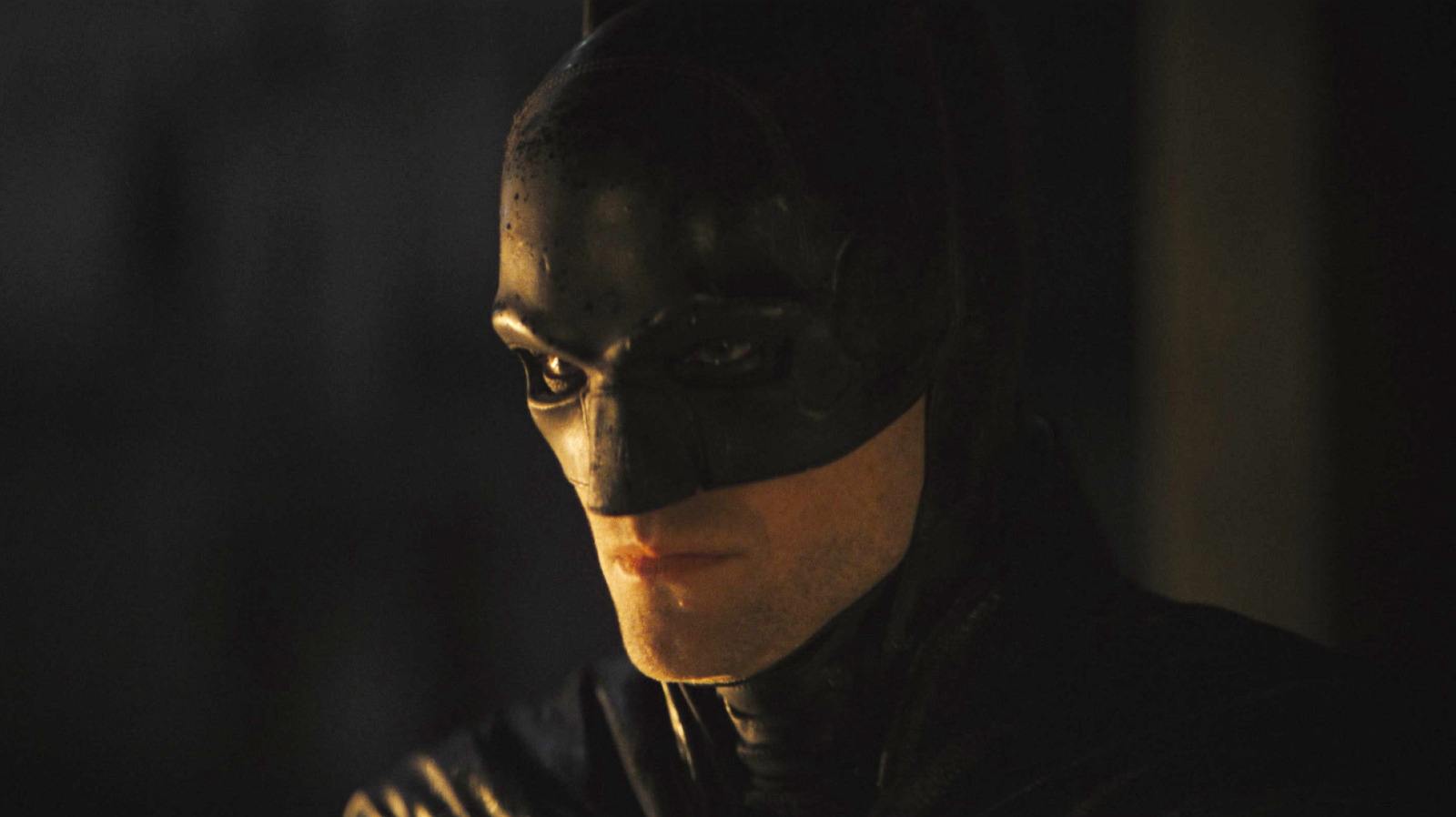The Penguin: Batman's Absence Has An Official Explanation