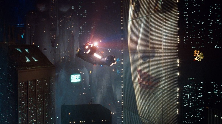 Ship Flies Through Futuristic Los Angeles of 2019 in Blade Runner