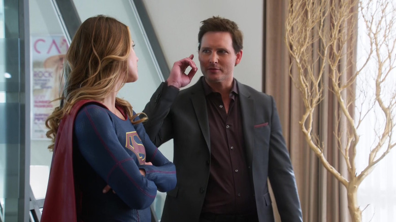 Supergirl Melissa Benoist talks with Max Lord