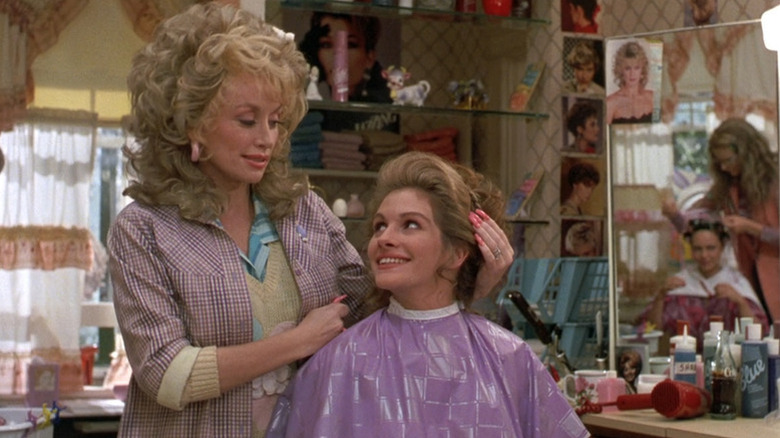 Truvy cutting Shelby's hair in Steel Magnolias