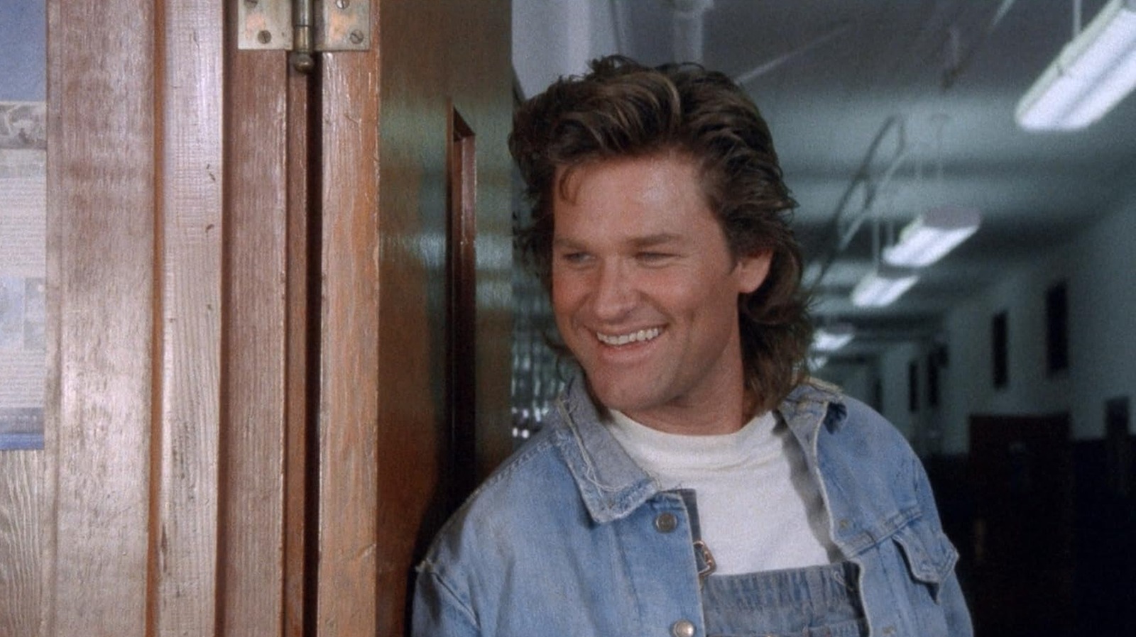 80s Kurt Russell Rom-Com Remake: Rotten Tomatoes Failure - News Directory 3