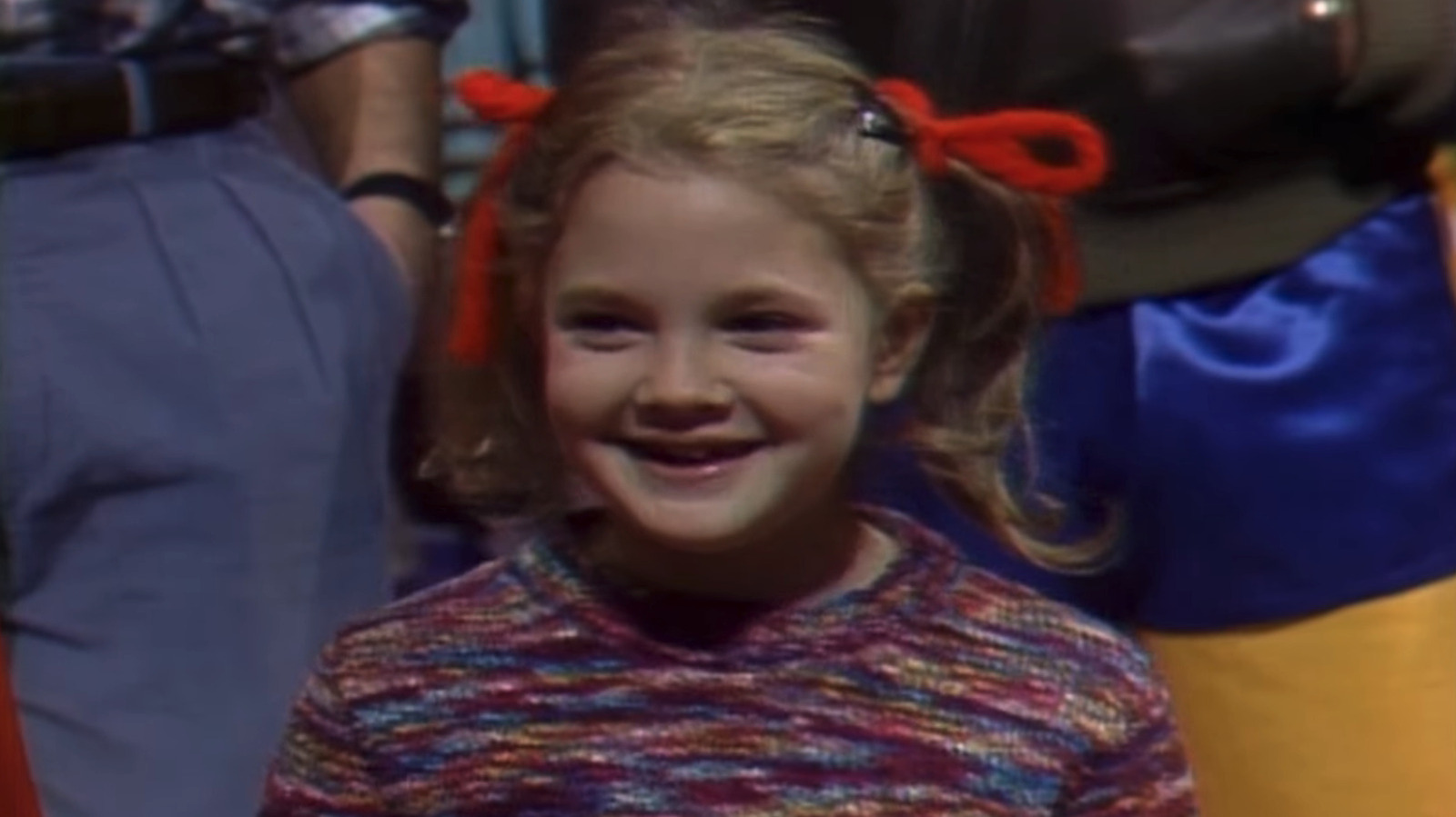 Deze acteur heeft al meer dan 40 jaar de titel van SNL’s jongste presentator ooit