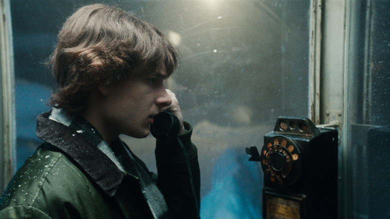 Finney makes a call in Black Phone 2