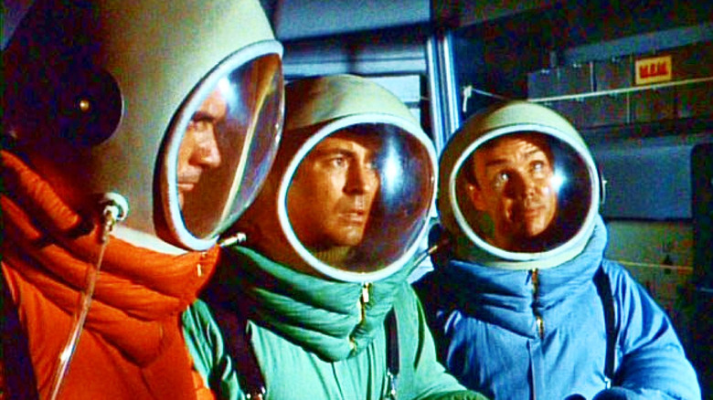 Three characters in space suits in The Time Tunnel