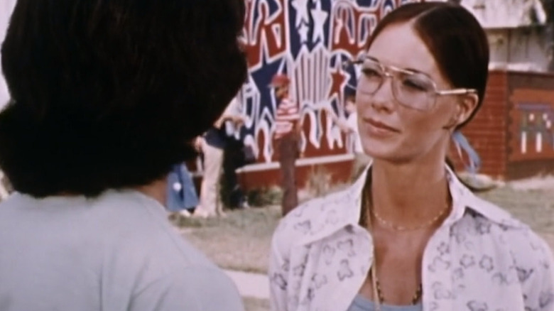 Andrea Thomas talking to someone in The Secrets of Isis