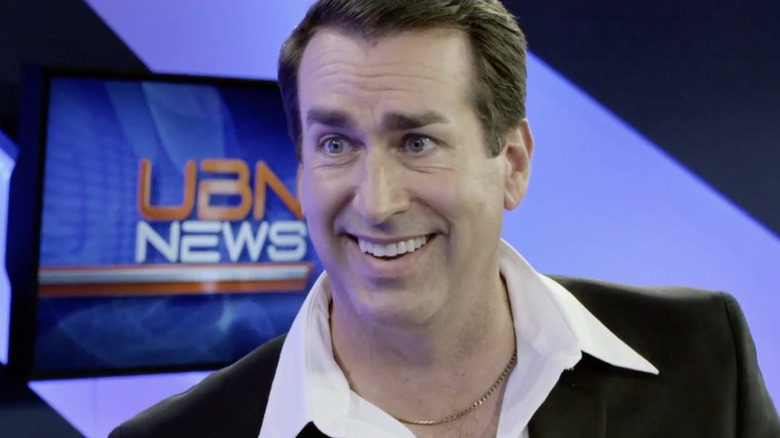 Rob Riggle as Frank West grinning awkwardly in Dead Rising: Watchtower