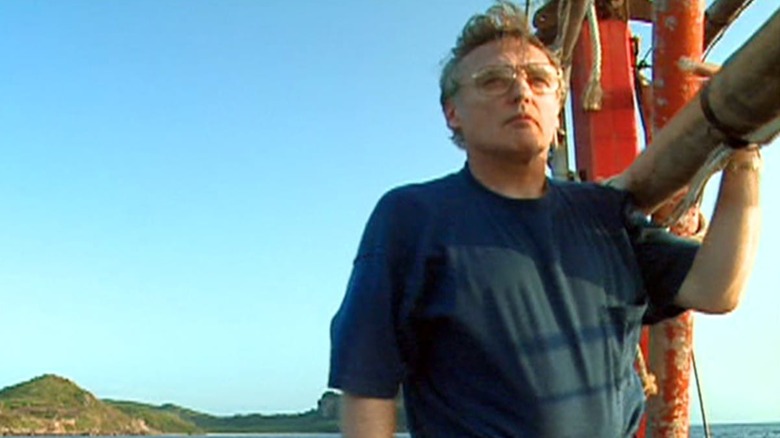 Dennis Hopper on a boat in Fishing with John