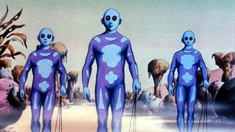 Three Draags waling through the mists in Fantastic Planet