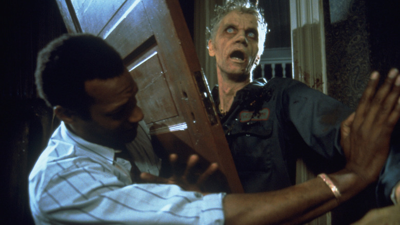 Bin Tawbun Zombie tries on the night of the living dead 1990