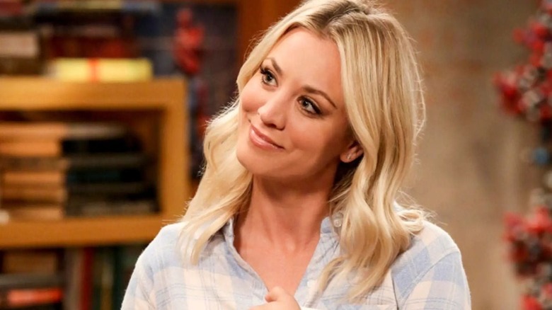 Penny cocks her head to the side in The Big Bang Theory