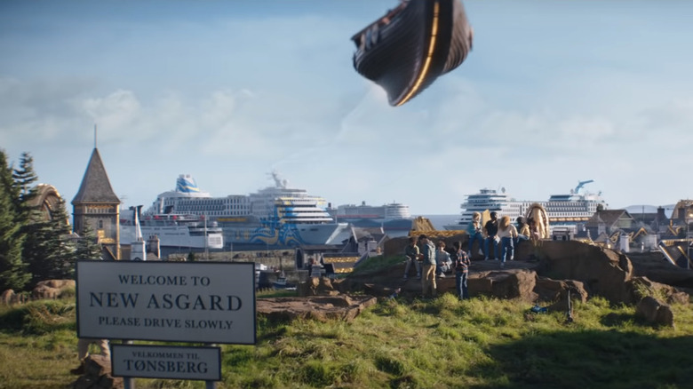 Thor Love and Thunder Asgard 