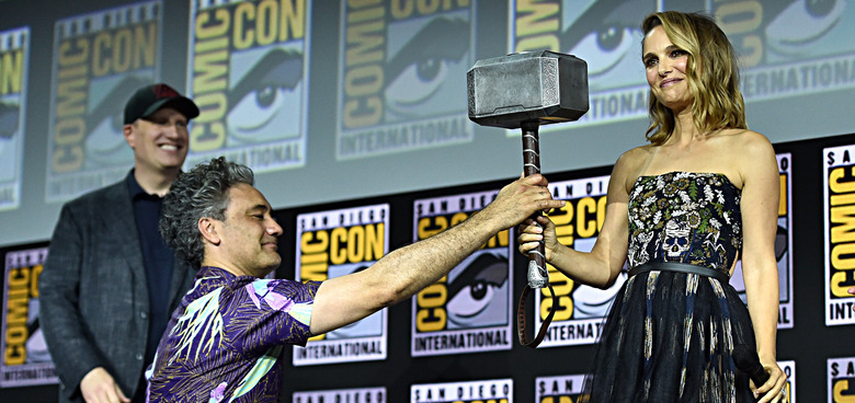 Thor: Love & Thunder - Natalie Portman with Mjolnir
