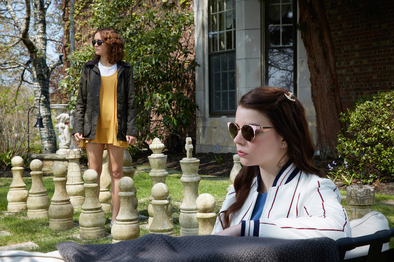 thoroughbreds trailer