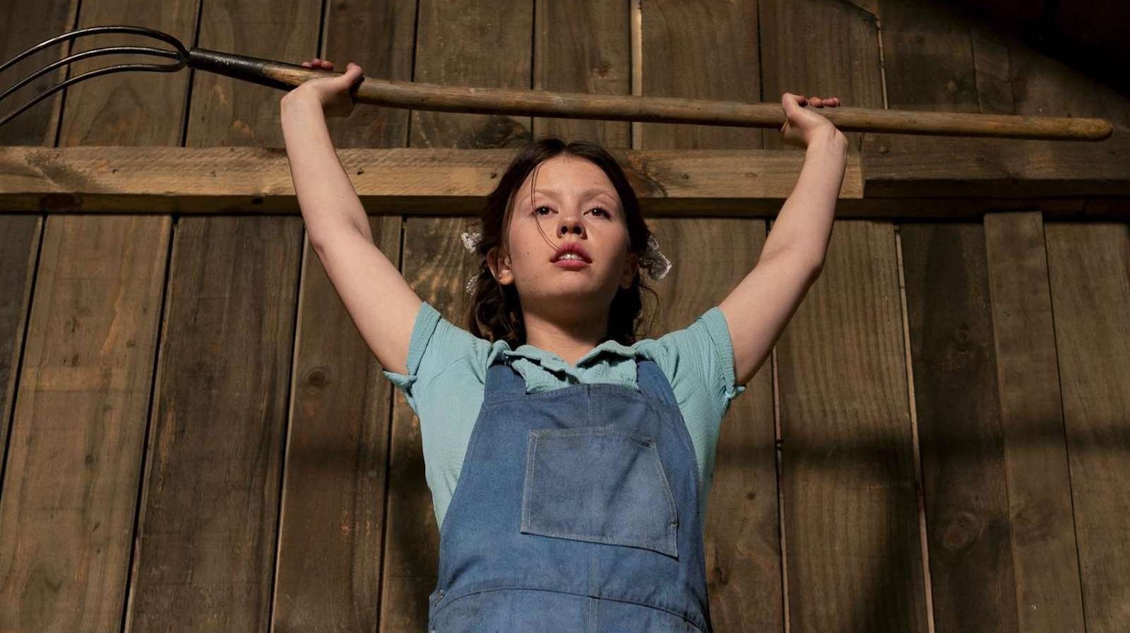 Ti West Asked An Unusually Blunt Question Before Casting Any Actor In Pearl - Vimarsana News