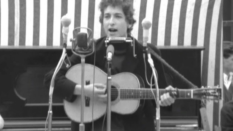 Bob Dylan No Direction Home Newport