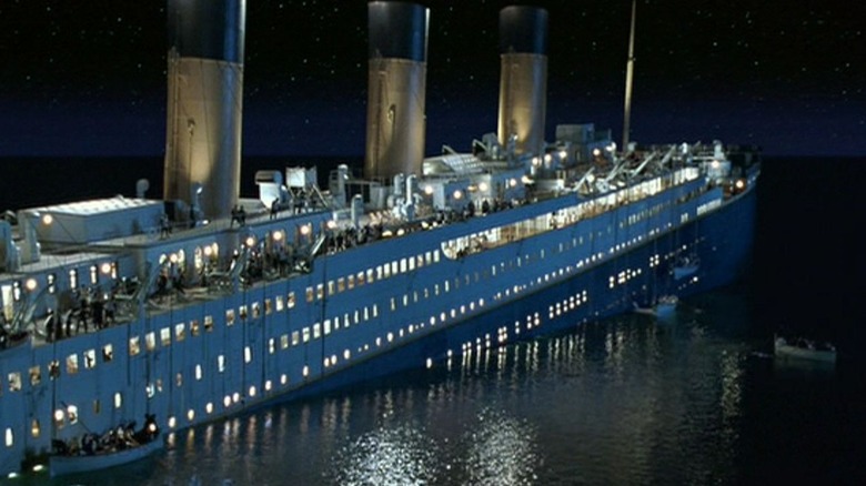 Titanic sinking